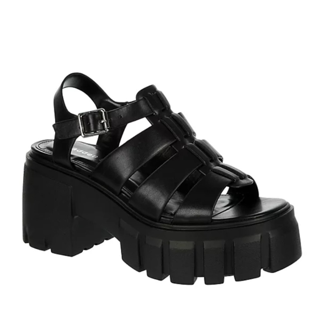 Madden Girl Gennesis Wedge
